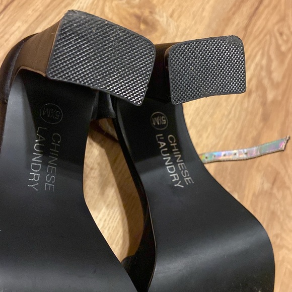 Black Satin Vntg. “Chinese Laundry” with rhinestones. Comfy: dance all night!💃 - Picture 8 of 11